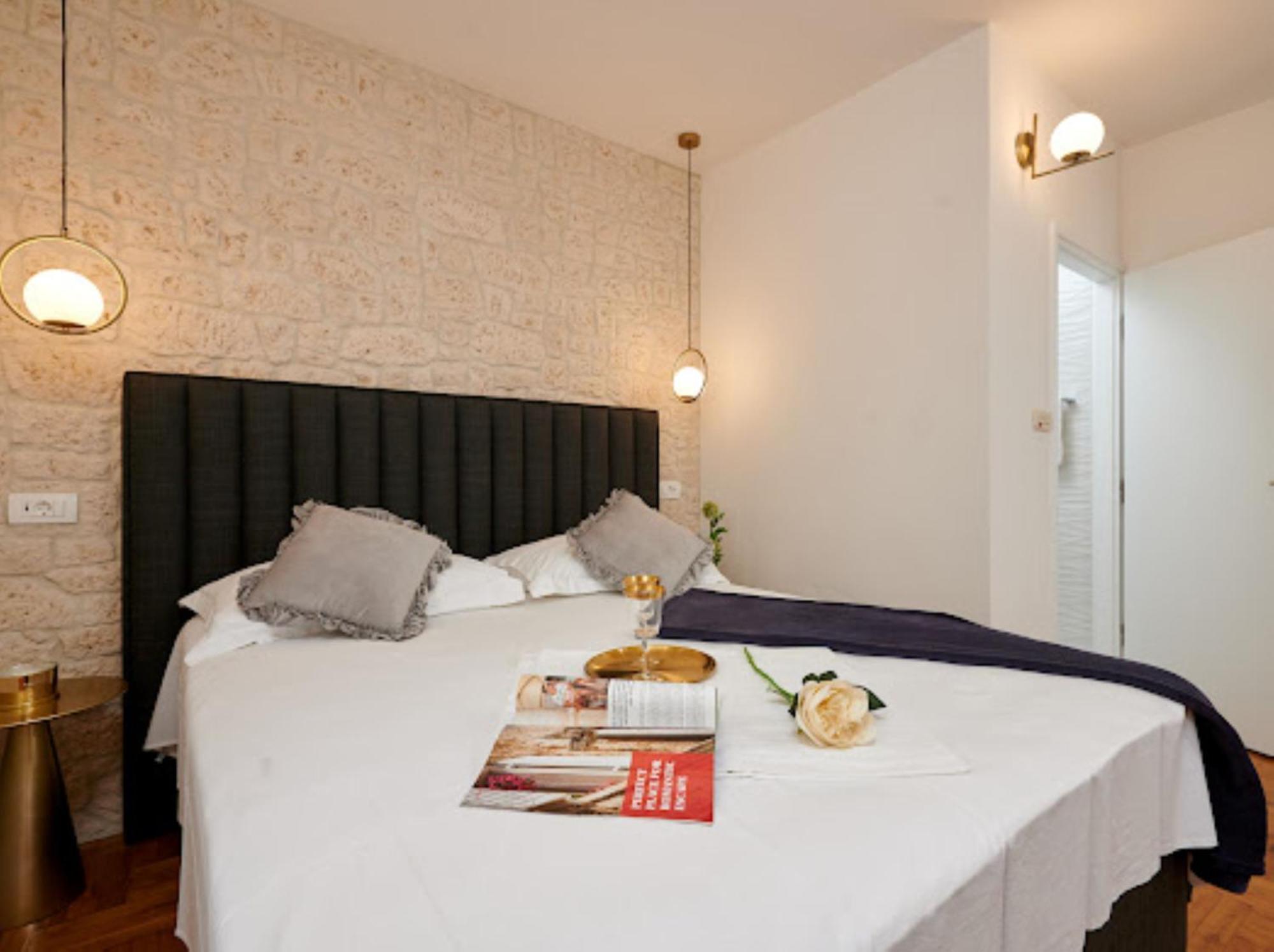 Guesthouse Ana Trogir Old Town Værelse billede
