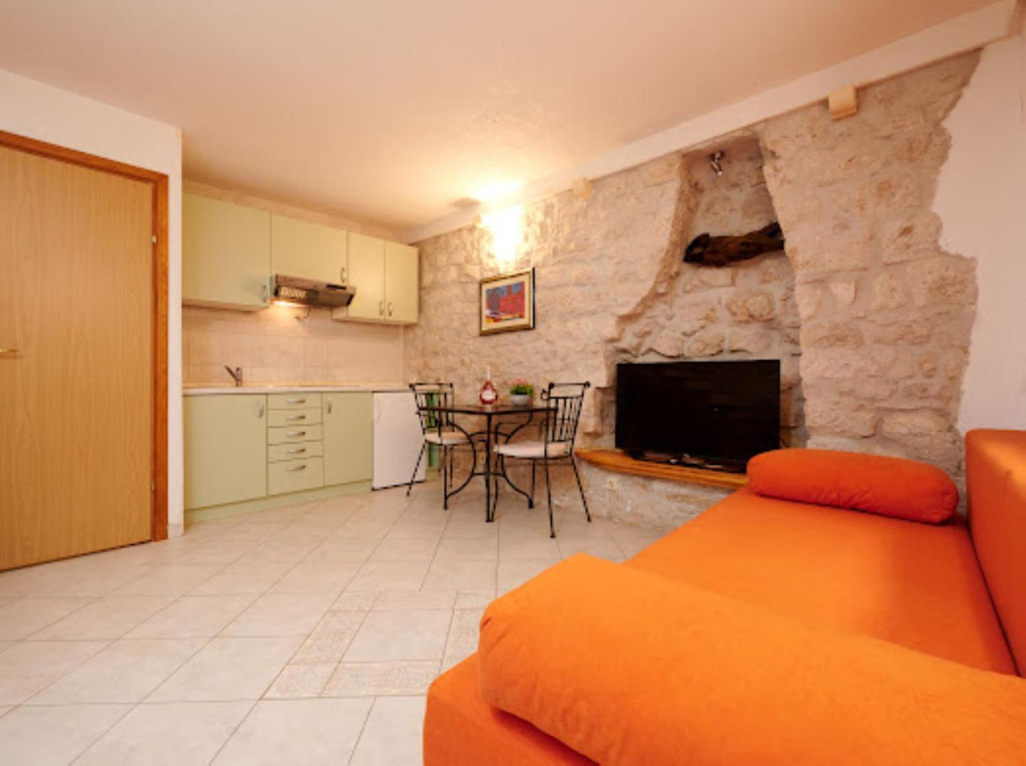 Guesthouse Ana Trogir Old Town Værelse billede